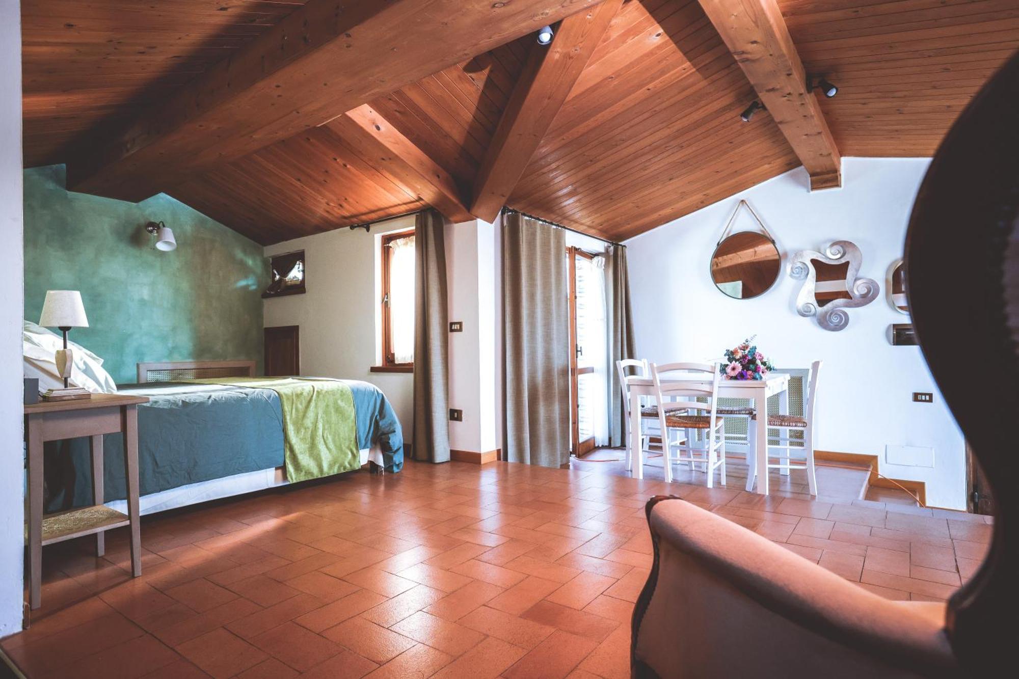 Chiama Ride The Beauty Assisi Apartment Luaran gambar