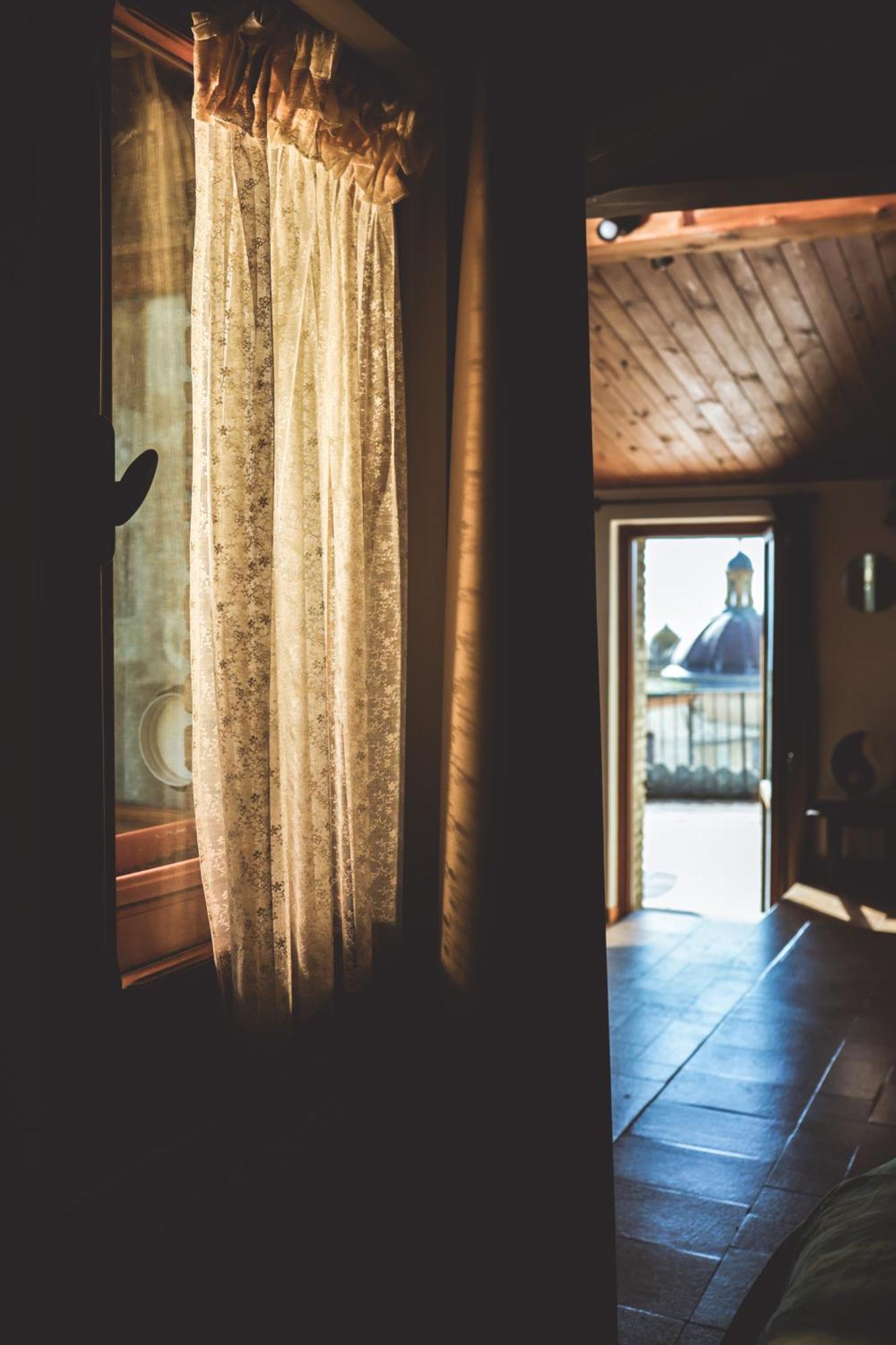 Chiama Ride The Beauty Assisi Apartment Luaran gambar