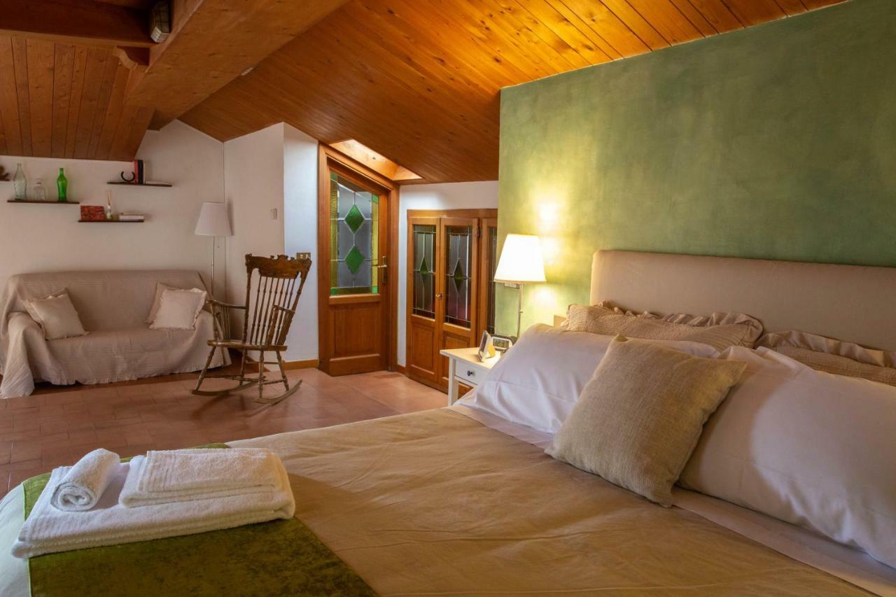Chiama Ride The Beauty Assisi Apartment Luaran gambar