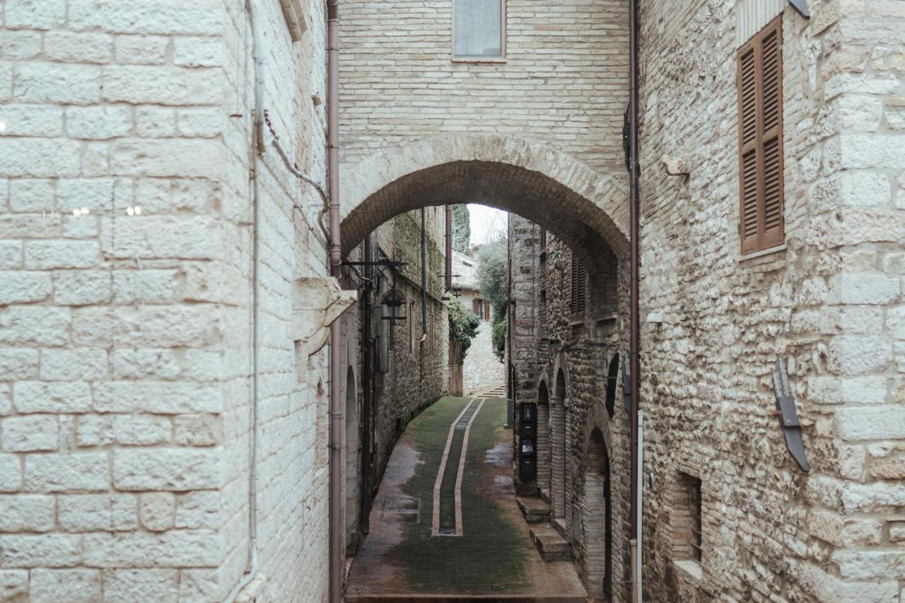 Chiama Ride The Beauty Assisi Apartment Luaran gambar